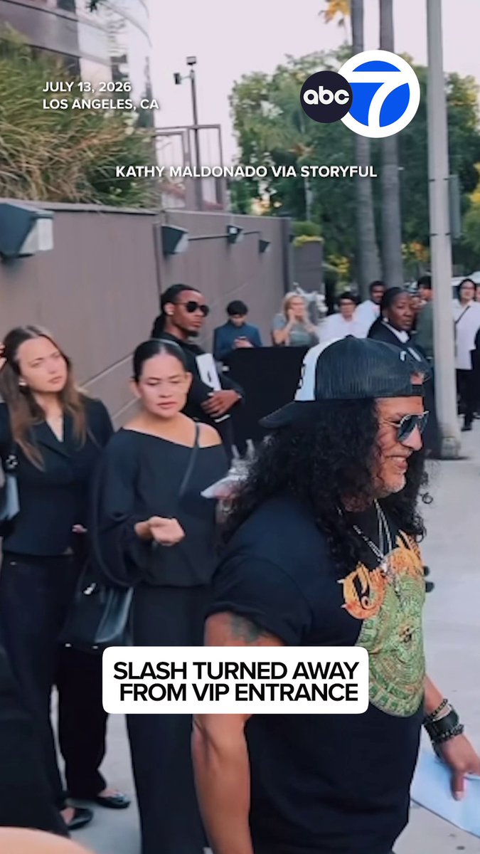 Even rock legends sometimes get turned away from VIP! That's what happened on Monday at the L.A. premiere of the new series "Lucky". The security guard outside the red carpet entrance didn't seem to recognize Slash -- the world-famous guitarist of Guns N’ Roses.