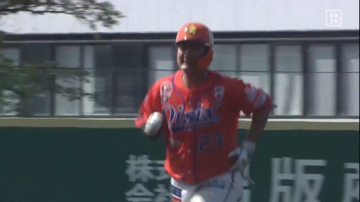 今度はフォークを破壊 左翼ネット上段に突き刺した 渡邉諒 今日2本目は6号弾 ⚾️西武×オイシックス（ファーム） #オイシックス新潟アルビレックス #だったらDAZN