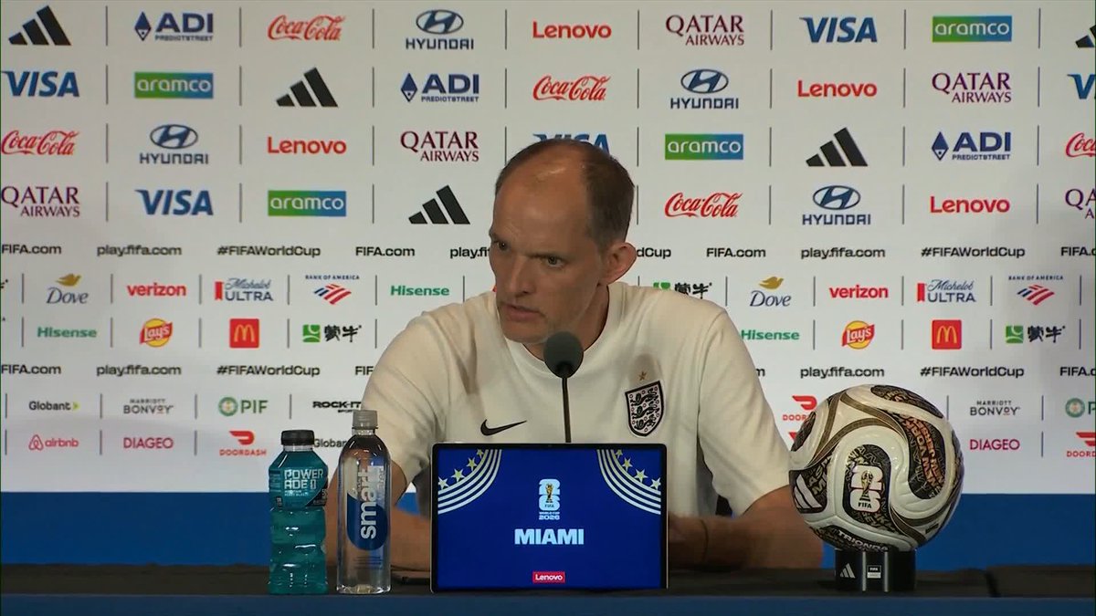 "It was very emotional, he [Jordan Henderson] said it means the world and would give everything to be a part of this match" Thomas Tuchel says Jordan Henderson "set the tone and mindset" after making a pre-match speech ahead of England's win over France 🏴󠁧󠁢󠁥󠁮󠁧󠁿