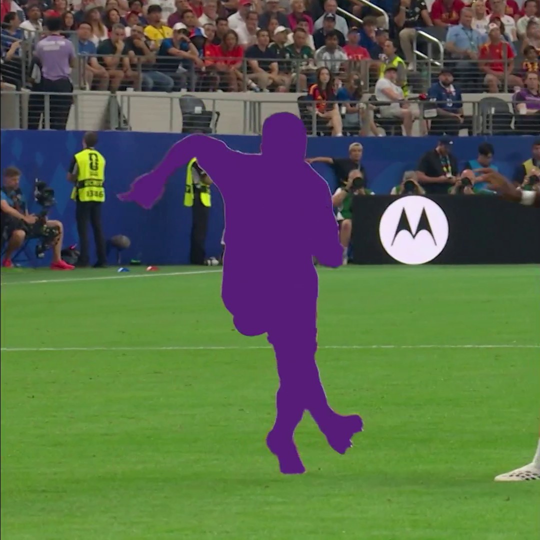 Who am I ❓ Give us your guess! 👇 #FIFAWorldCup | #Spain
