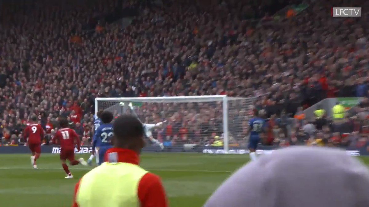 Düz giderse asist, sola çekerse gol; Mohamed Salah.