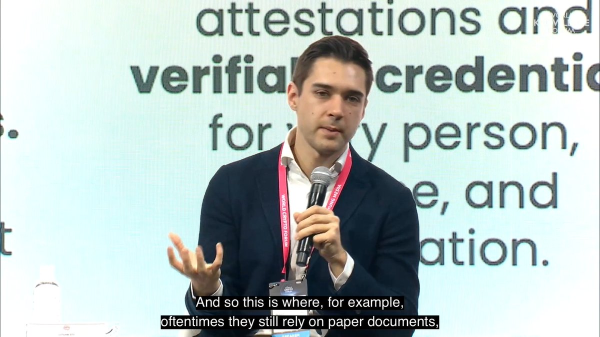 "With our solution, they were able to clear the goods within hours - but it usually took them two days." Dominik Schiener on the UK pilot, at the World Knowledge Forum.