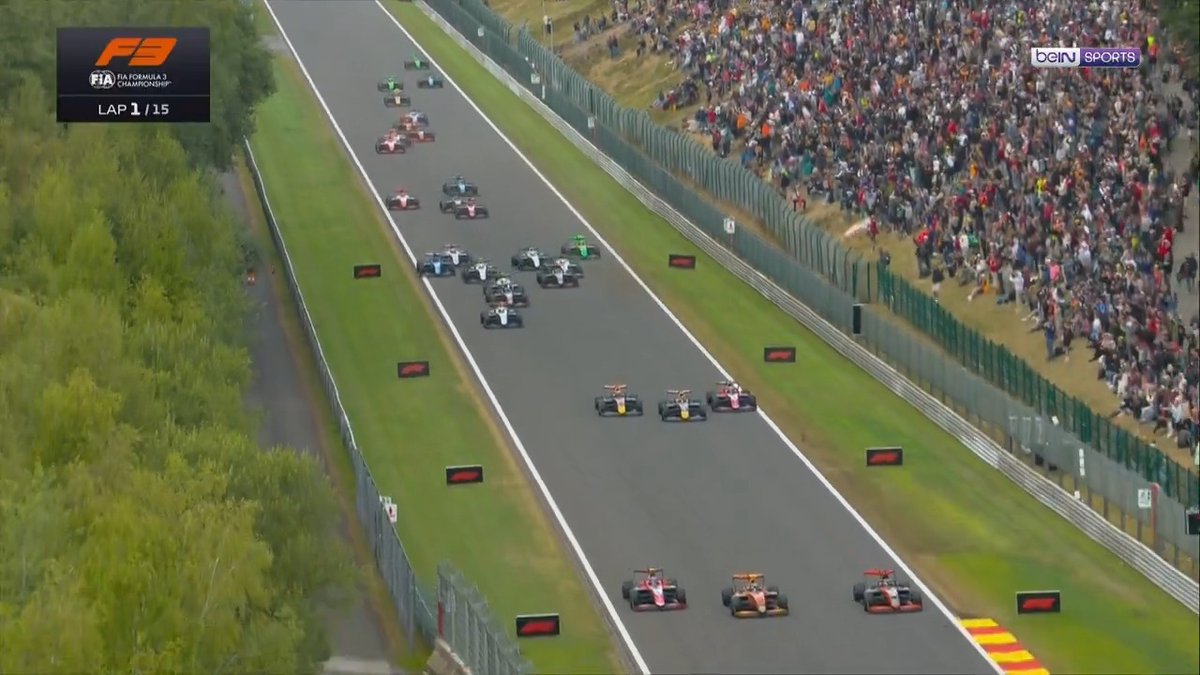 🤯 Formula 3'te kaos dolu start anı! #F3 #beINSPORTS