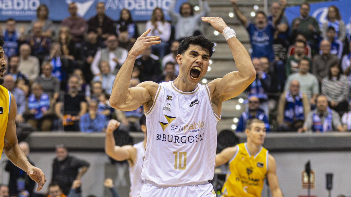💙 Familia del Recoletas Salud San Pablo Burgos, cada vez falta menos para volver a veros vibrar en El Coliseum. Así que, para hacer más amena la espera... ¿estáis preparados para revivir 𝙇𝘼𝙎 𝙈𝙀𝙅𝙊𝙍𝙀𝙎 𝙅𝙐𝙂𝘼𝘿𝘼𝙎 𝘿𝙀 𝙇𝘼 𝙏𝙀𝙈𝙋𝙊𝙍𝘼𝘿𝘼?🤩 | #LigaEndesa