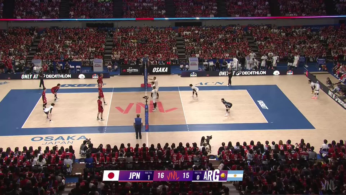 #VNL2026 Yuki Ishikawa is TAKING OVER this set! 🔥🇯🇵 When the Japanese captain catches rhythm, the whole arena feels it. 📺 LIVE NOW on VBTV: 🏐 #BePartOfTheGame #Volleyball