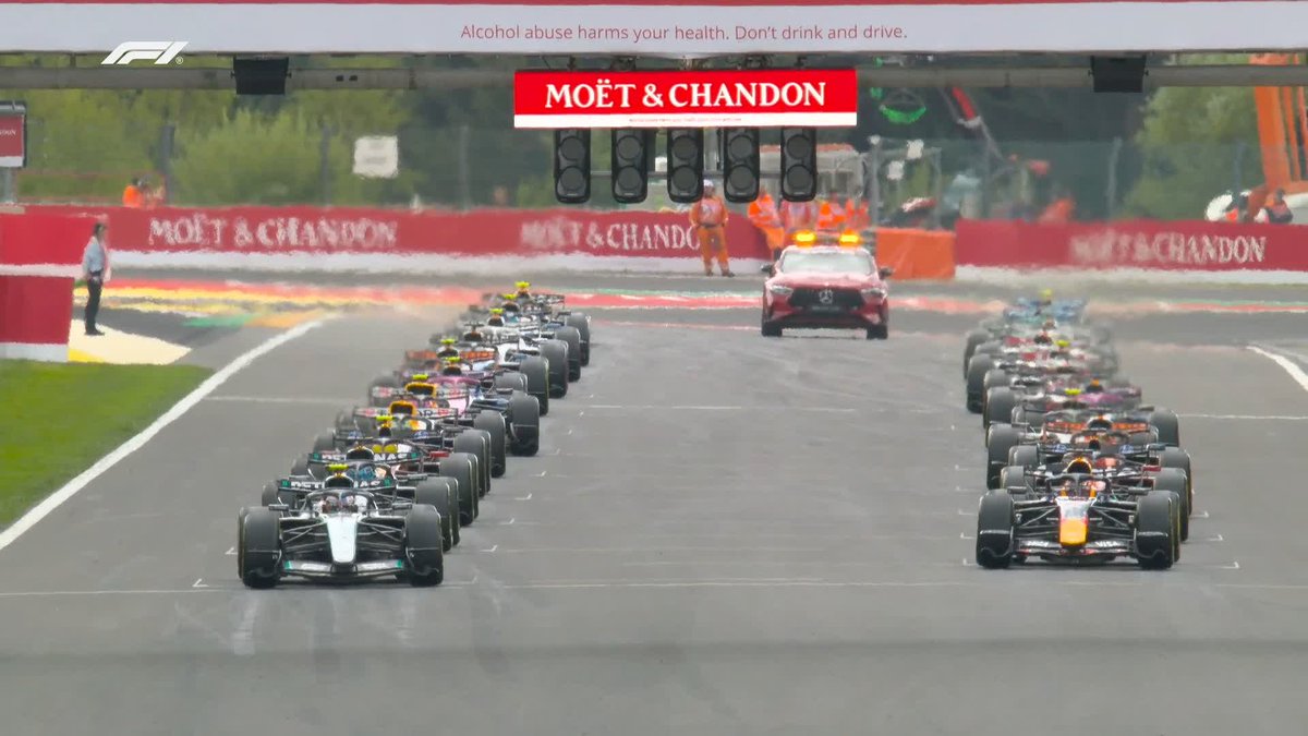 Lights out at Spa! Watch a dramatic opening to the Belgian Grand Prix 🎥 #F1 #BelgianGP