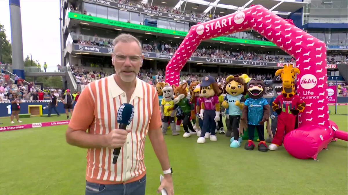 The content you have all been waiting for... The 2026 Mascot Derby! 😂 (And yes, we've included Daggers falling over 😉)