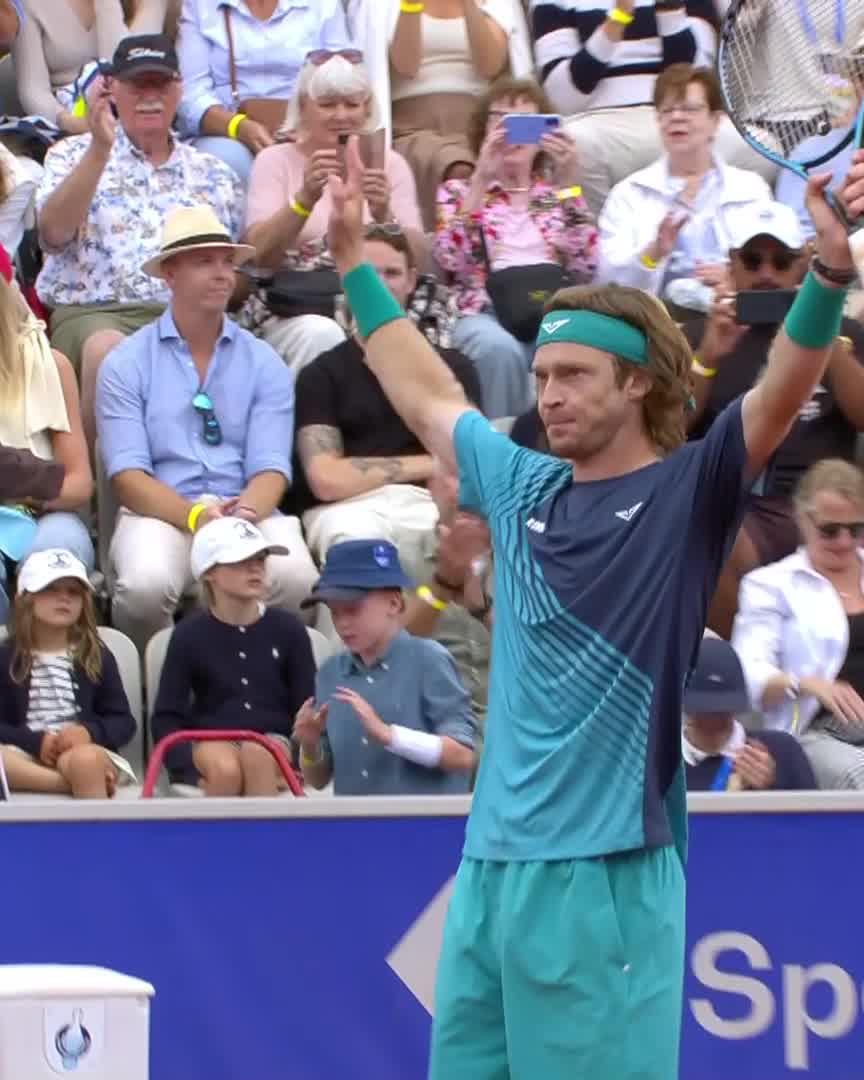 Title town for Andrey Rublev! 🙌 He secures a second title in Bastad following his 2023 triumph ATP Tour #Bastad