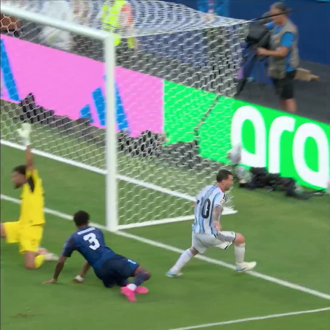 ملحمة التانغو: طريق الأرجنتين نحو النهائي الكبير. 🇦🇷😎 مـقطع عظــيم 👏👏👏👏