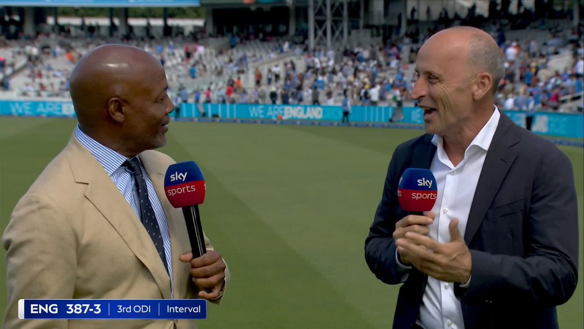 "He didn't pick me in his best XI!" 😅 Brian Lara has his beef with Nasser Hussain 🍿🤣
