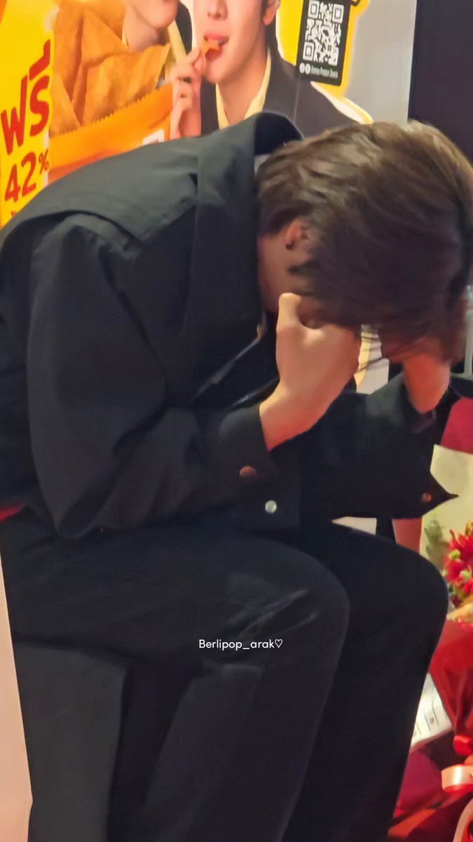 พี่บ๊อบดูแลเฟิ้ดเป็นอย่างดีเลย วันนี้เฟิ้ดเก่งมากเลย พักผ่อนเยอะๆนะคนเก่ง TFO X INFINITY CLINIC #infinitymedicalclinicxtlefirstone