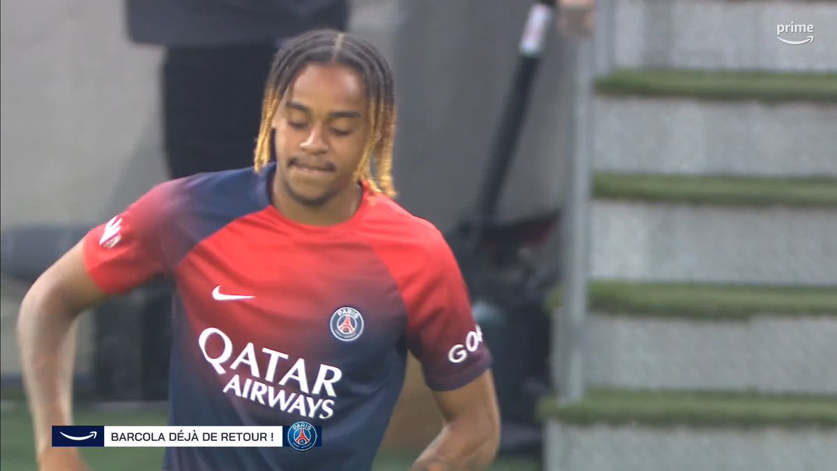 Le jour oรน Barcola est revenu au stade de LโOL 2 semaines aprรจs avoir signer au PSG En vrai les Lyonnais avaient abuser sachant quโil a fait le meilleur choix de sa carriรจre