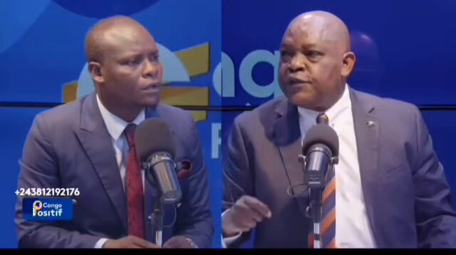 #RDC: #KINSHASA. L'acteur politique Basile Olongo Pongo estime que Félix Tshisekedi doit réviser la Constitution avant de quitter le pouvoir. L’ancien député national Basile Olongo Pongo a affirmé que le président de la République, Félix Tshisekedi, ne pourrait pas quitter le pouvoir sans procéder au préalable à une modification de la Constitution. « Le président de la République, Félix Tshisekedi, ne peut pas quitter le pouvoir sans pour autant changer la Constitution », a-t-il déclaré.