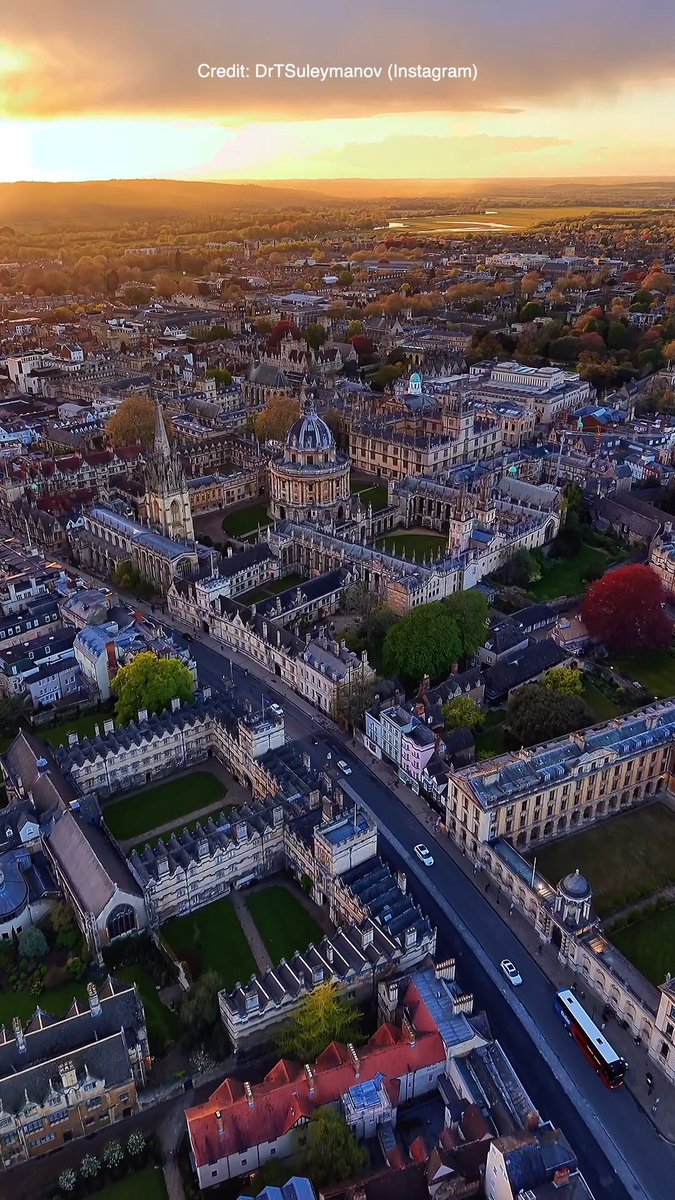 Oxford catching the last of the sun 🌇 🎬 Instagram | DrTSuleymanov