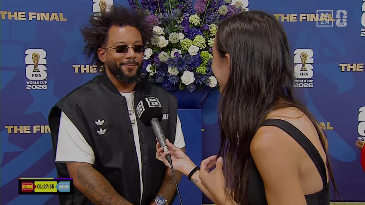 🗣️ Marcelo aparece con su peque llevando la camiseta de Lamine Yamal "Nosotros vamos con España" #DAZNMundial