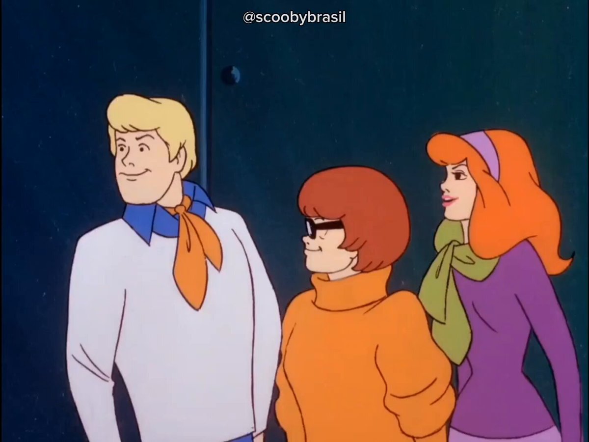 nesse grupo de amigos todo mundo já se pegou pq não tem explicação heterossexual pra essa cena