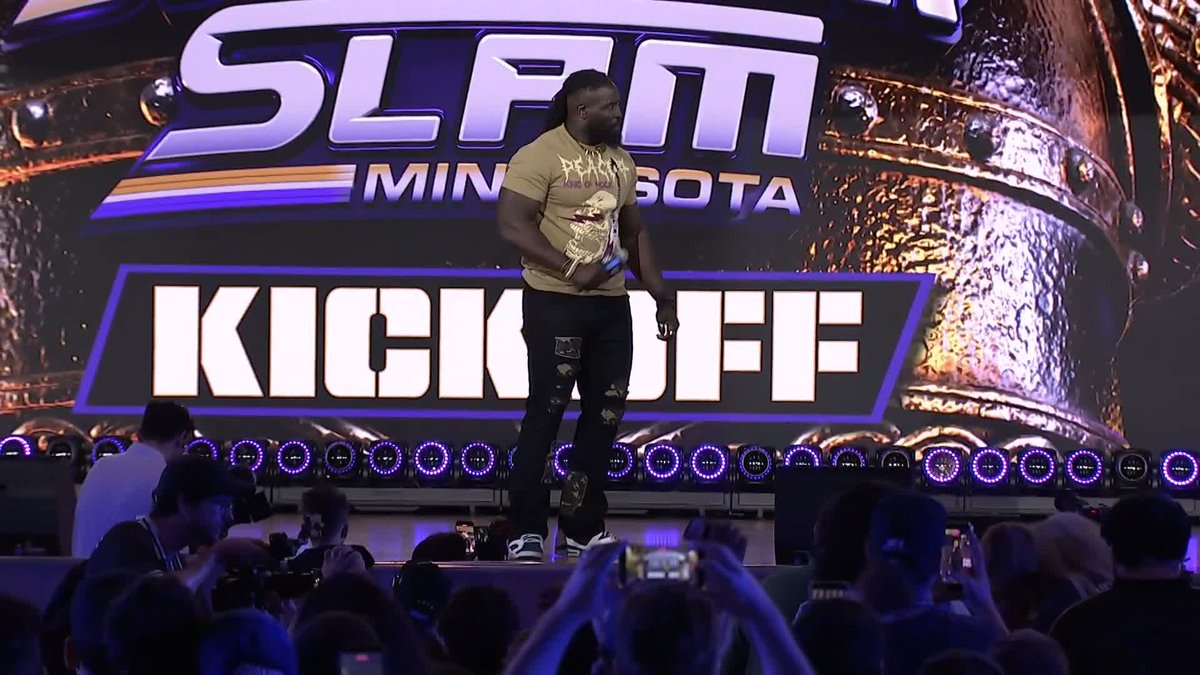 When Oba speaks, we listen. 😤 🔥 Oba Femi wwe just gave a grim warning to Paul Heyman... 😅