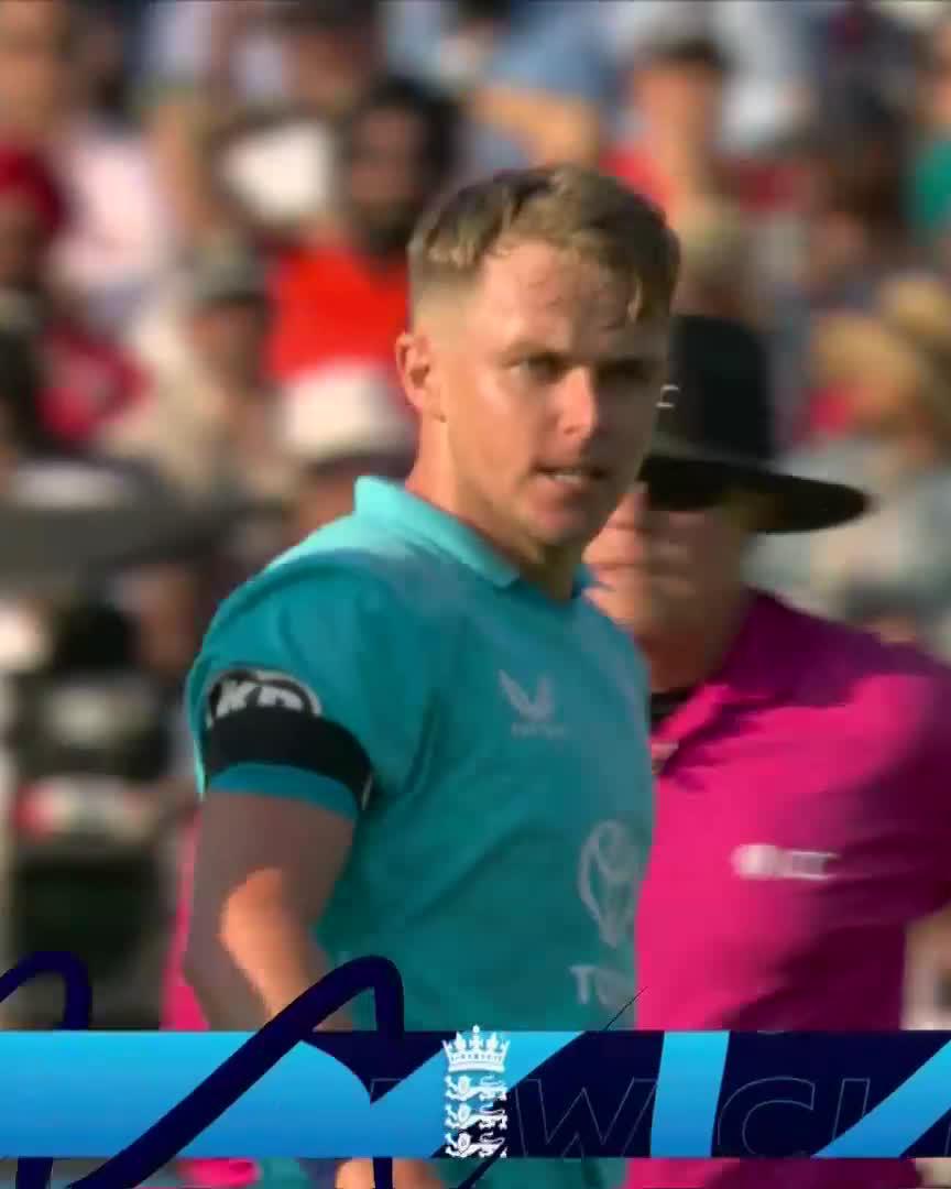 Sam Curran 🤝 Rehan Ahmed Sam Curran 🤝 Rehan Ahmed Two crucial wickets in the 44th over at Lord's for Sam Curran 🙏