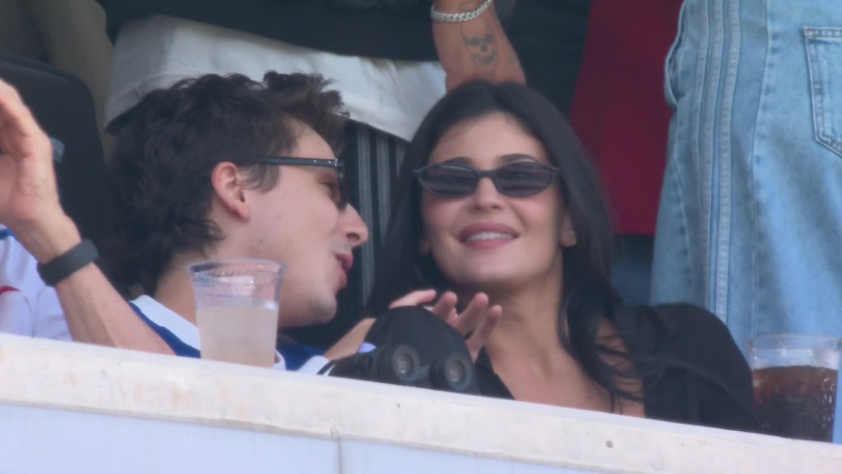 Timothée Chalamet and Kylie Jenner have arrived at the #FIFAWorldCup