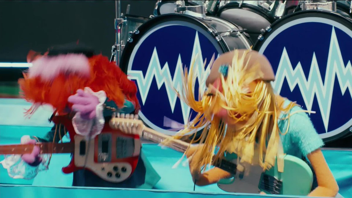 The Muppets perform at the #FIFAWorldCup Halftime Show including the Viking Row!