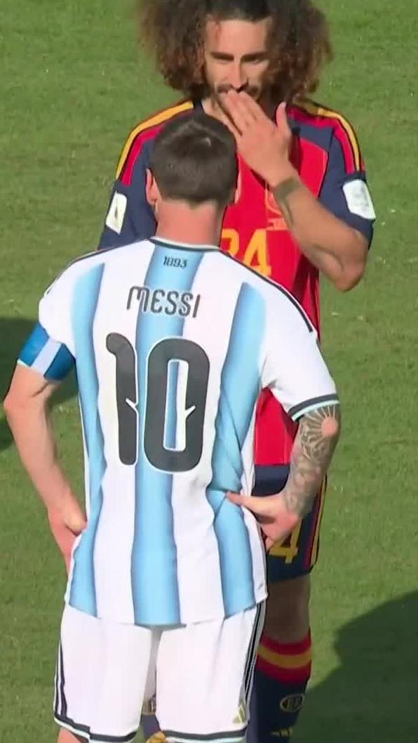 Messi was quick to report Cucurella to the referee 👀⚠️ Should Spain be down to 10 too? 🤔💭 📺 Stream #FIFAWorldCup on DStv: