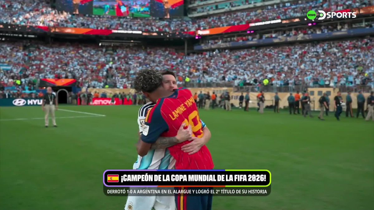 EL ABRAZO ENTRE LAMINE YAMAL Y LIONEL MESSI #MundialEnDSPORTS #FIFAWorldCup