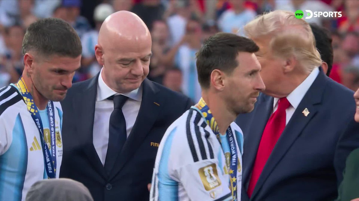 EL PASILLO DE ESPAÑA A ARGENTINA Respeto. #MundialEnDSPORTS #FIFAWorldCup