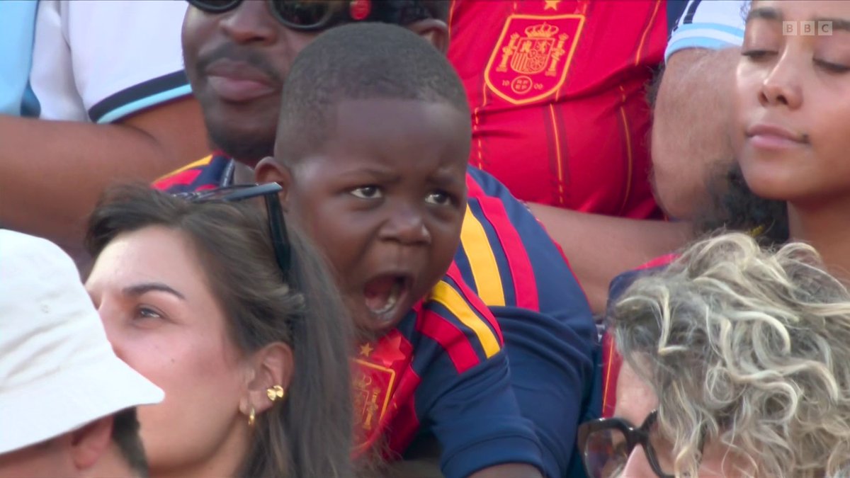 Lamine Yamal's little brother is delighted to see him pick up a World Cup winner's medal 🥹