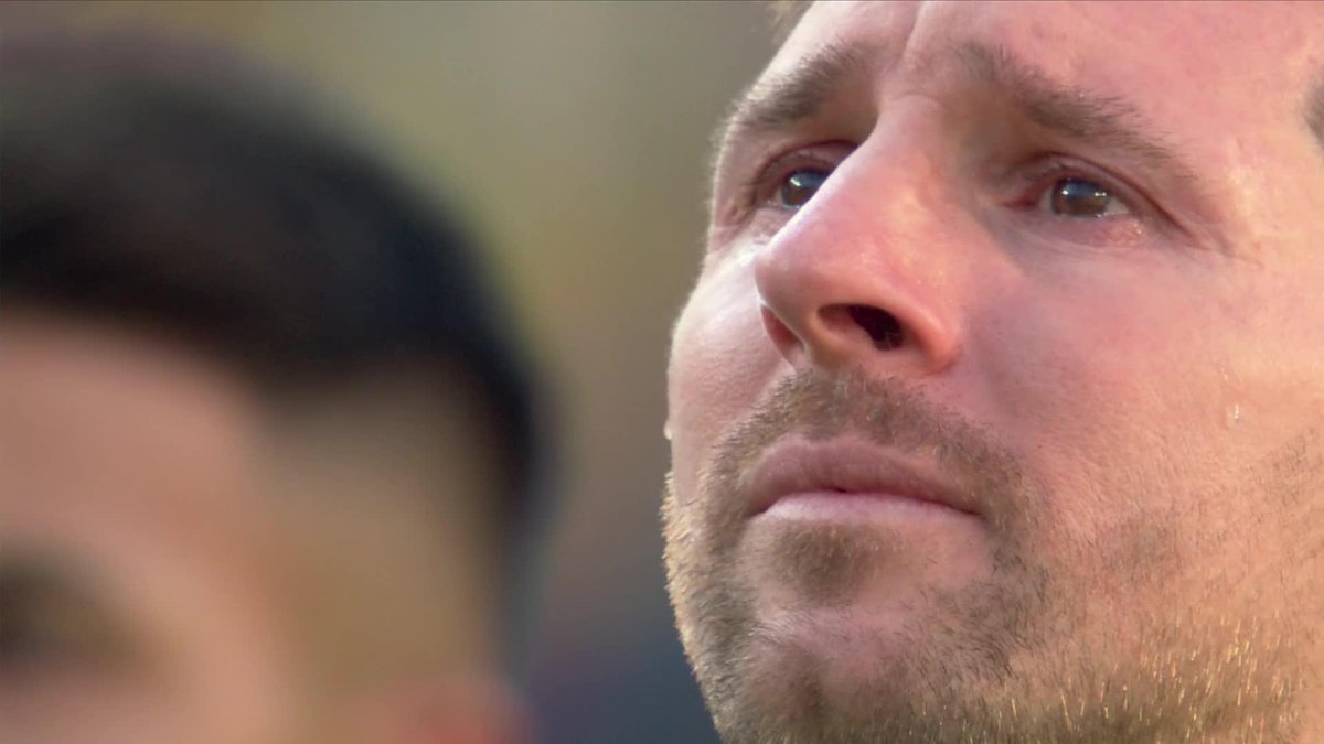 LAS LÁGRIMAS DE LEO MESSI SON LAS LÁGRIMAS DE ARGENTINA, QUE SE QUEDÓ A LAS PUERTAS DE UN NUEVO CAMPEONATO DEL MUNDO. ⚽ #ESPNMundial 📺 Mirá los mejores partidos de la #FIFAWorldCup por ESPN, en el Plan Premium de #DisneyPlus