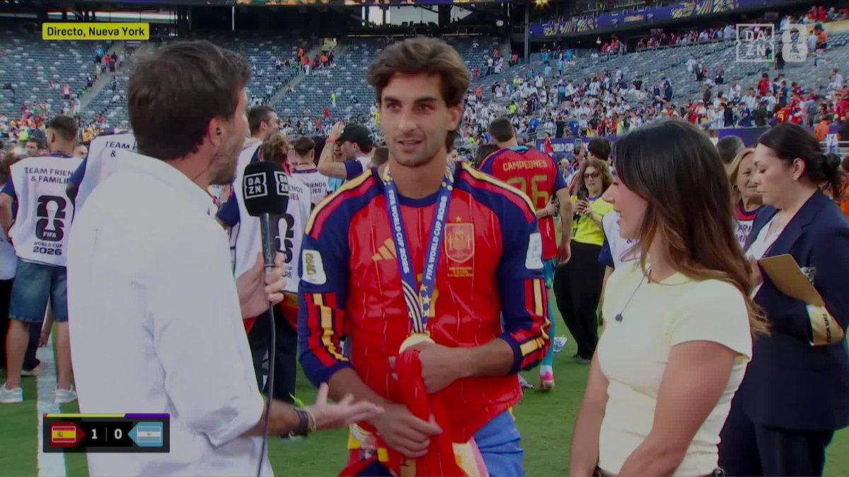 🗣️ FERRAN TORRES: "LLORARÉ A PUERTA CERRADA" #DAZNMundial