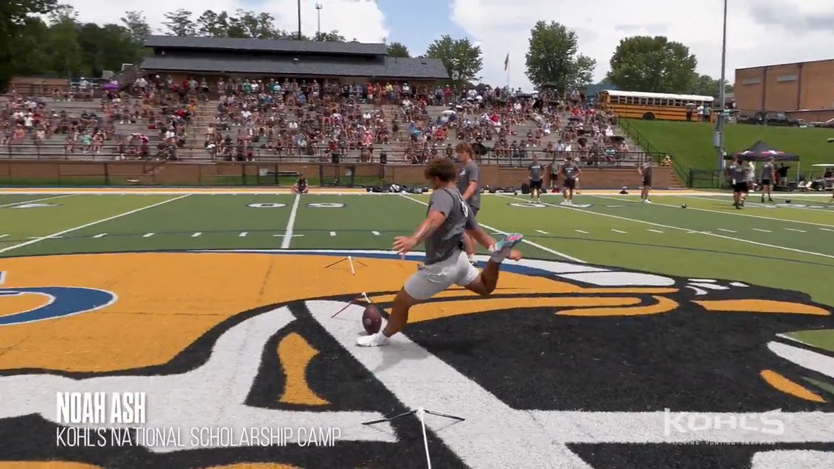 Auburn commit Noah Ash and Peter Hagey (uncommitted) lock in their status as Kohl's National Champions with 61-yard field goals during the final field goal competition at the Kohl's National Scholarship Camp. #KohlsNSC