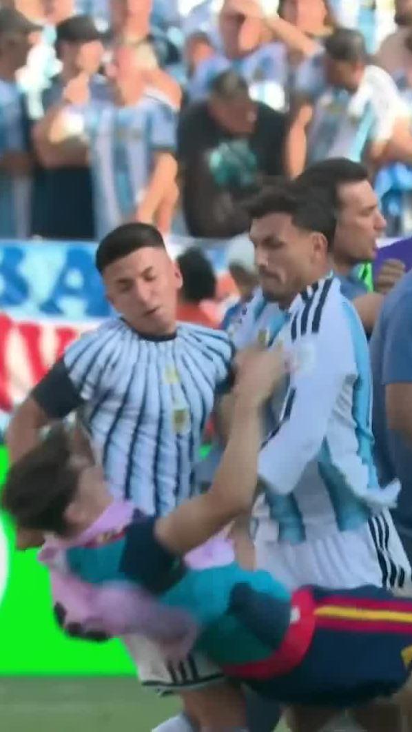 Leandro Paredes received a red card after these final-whistle scenes 😲🟥 #DStvFIFAWorldCup2026 | #EverythingCanWait