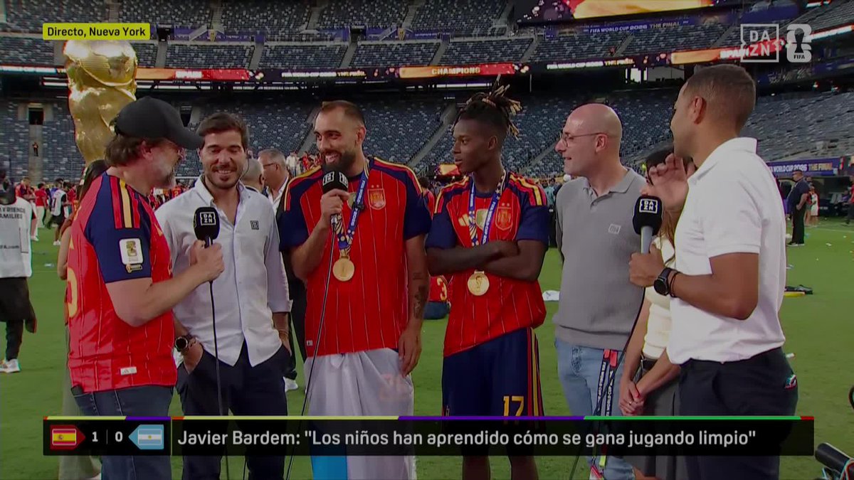 🗣️ El PANDA cuenta cómo surgió su relación de amistad con Javier Bardem y con Penélope Cruz "Me llegó un mensaje y ponía SOY PENÉLOPE" #DAZNMundial