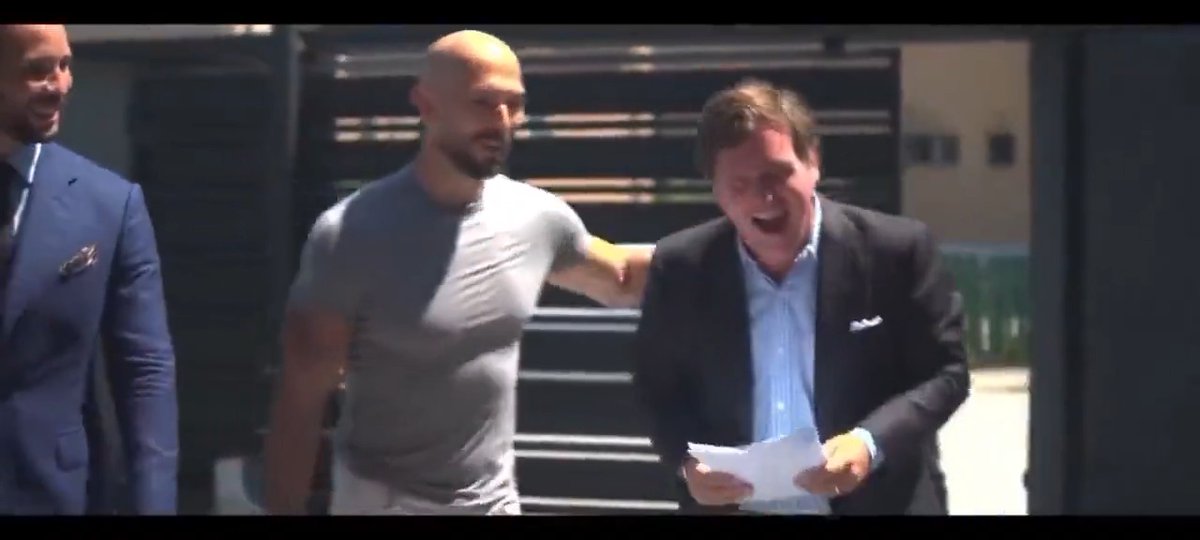 Flashback to Tucker Carlson GIDDY like a schoolgirl meeting Andrew Tate immediately after Tate was indicted for human trafficking and rape.