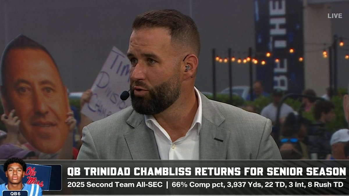 .Chase Daniel says Trinidad Chambliss is the best returning starting QB in the SEC 👀 Do you agree?