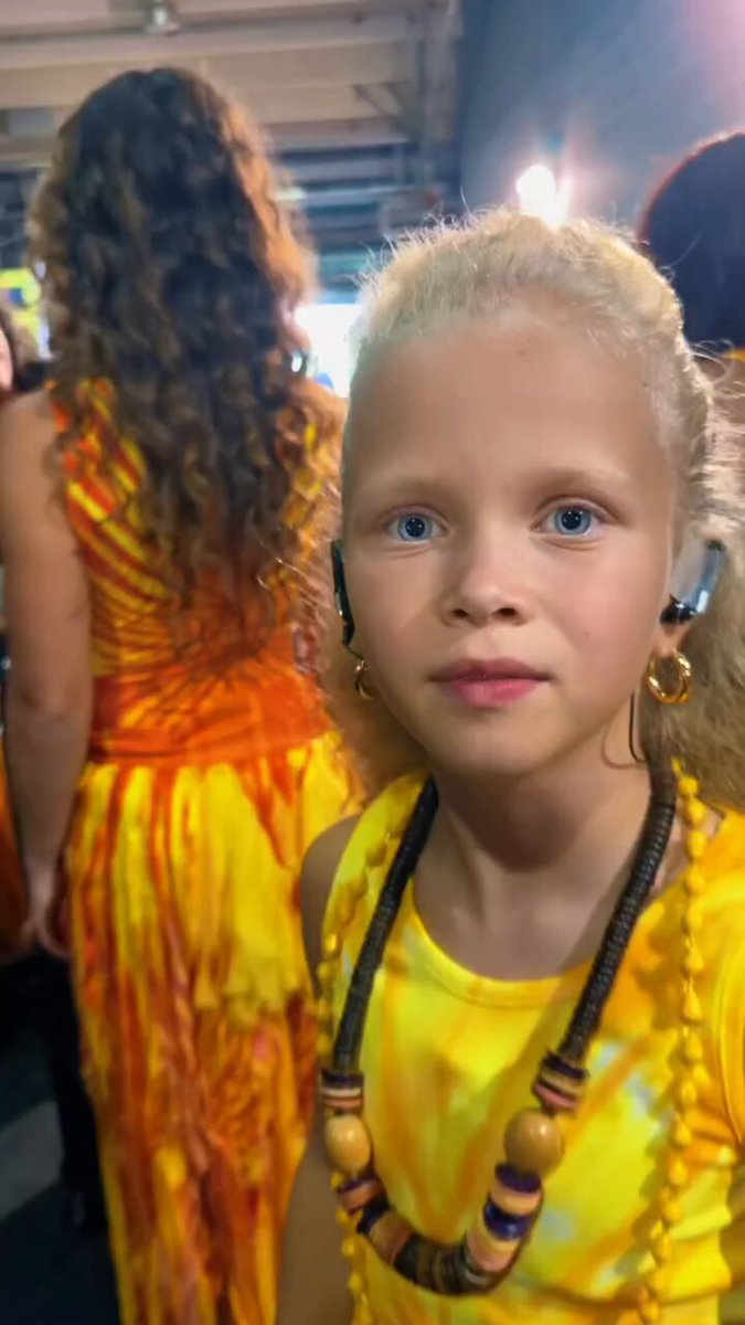 🇷🇺From a viral dance video to the biggest stage in football. 10-year-old Russian-born dancer Esenia Mikheeva was invited by Shakira to perform at the 2026 FIFA World Cup final halftime show. Dreams really do come true!