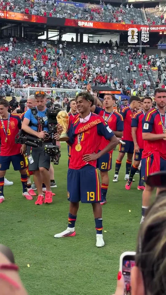POV: You're pitchside as Spain won the World Cup 🎥