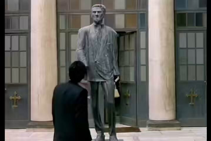 Kolera Mahallesinde bir şair Ağır Roman