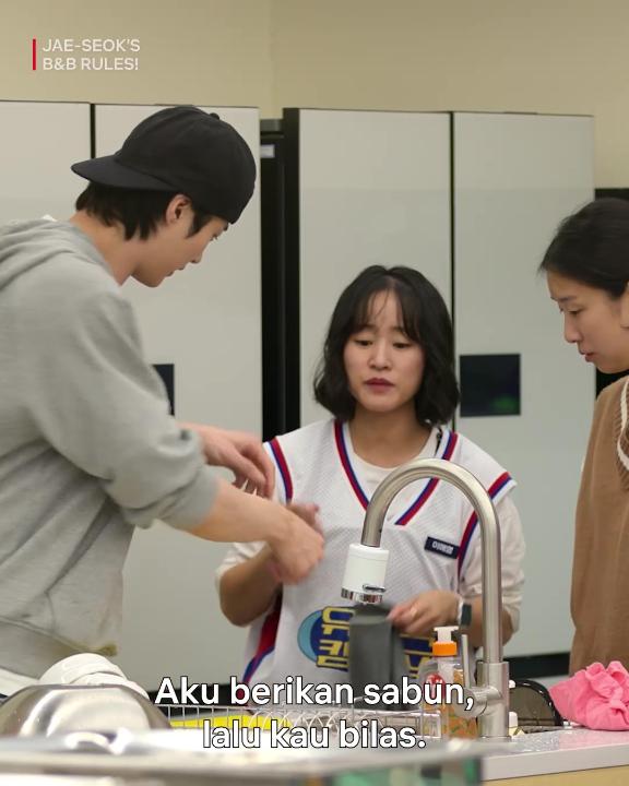 Nyuci piring, nyuci mobil, nyuci baju bakal dijabanin semua asal sama Byeon Woo-seok 🥰