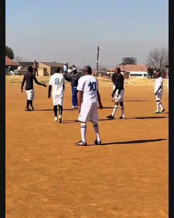 Rele's father playing with no 🔟 at MOFOKENG FOUNDATION.