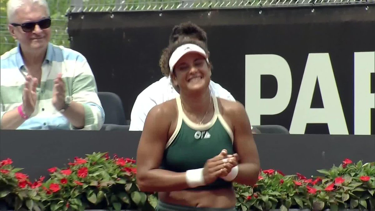 Mayar Sherif brings home her second WTA title after Paula Badosa was forced to retire with injury in the Iasi final. Congrats to Mayar on an incredible week 🇪🇬💪🏆 #UniCreditIasiOpen