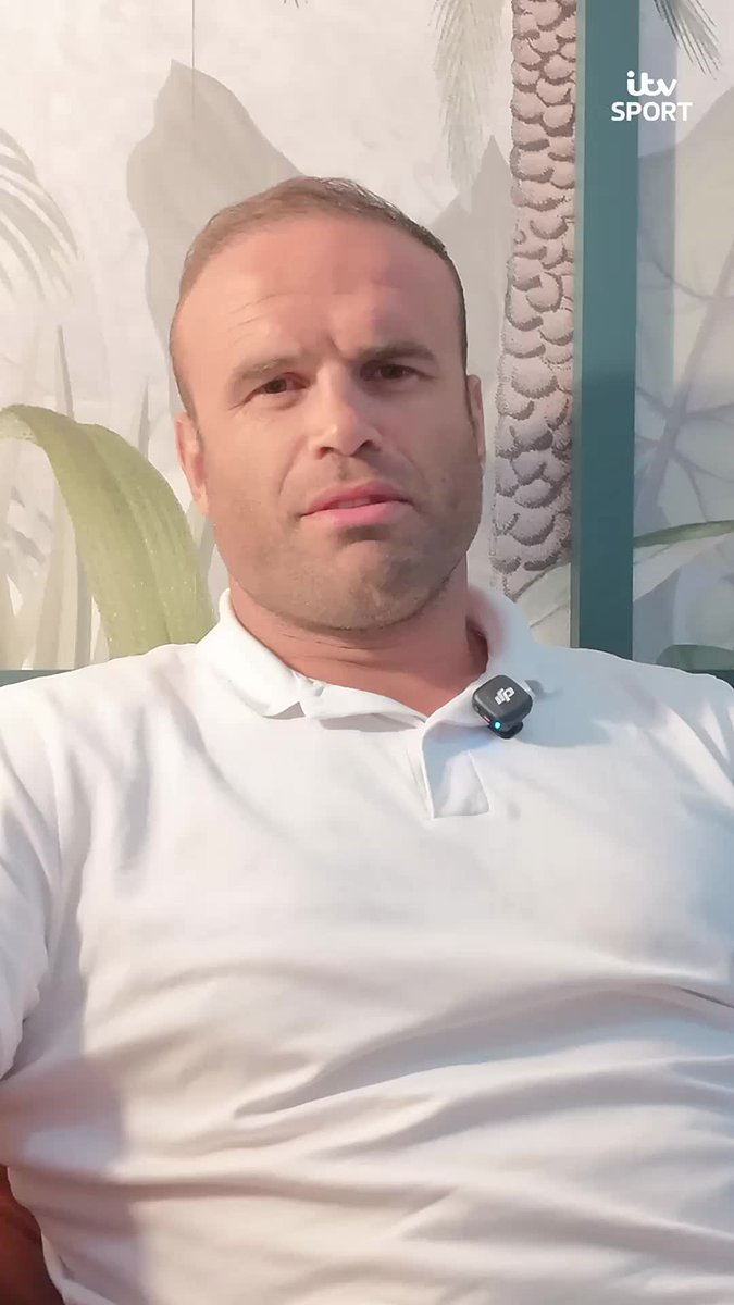 Jamie Roberts ranks the top 3 inside-centres he’s ever played 🤝 🏉