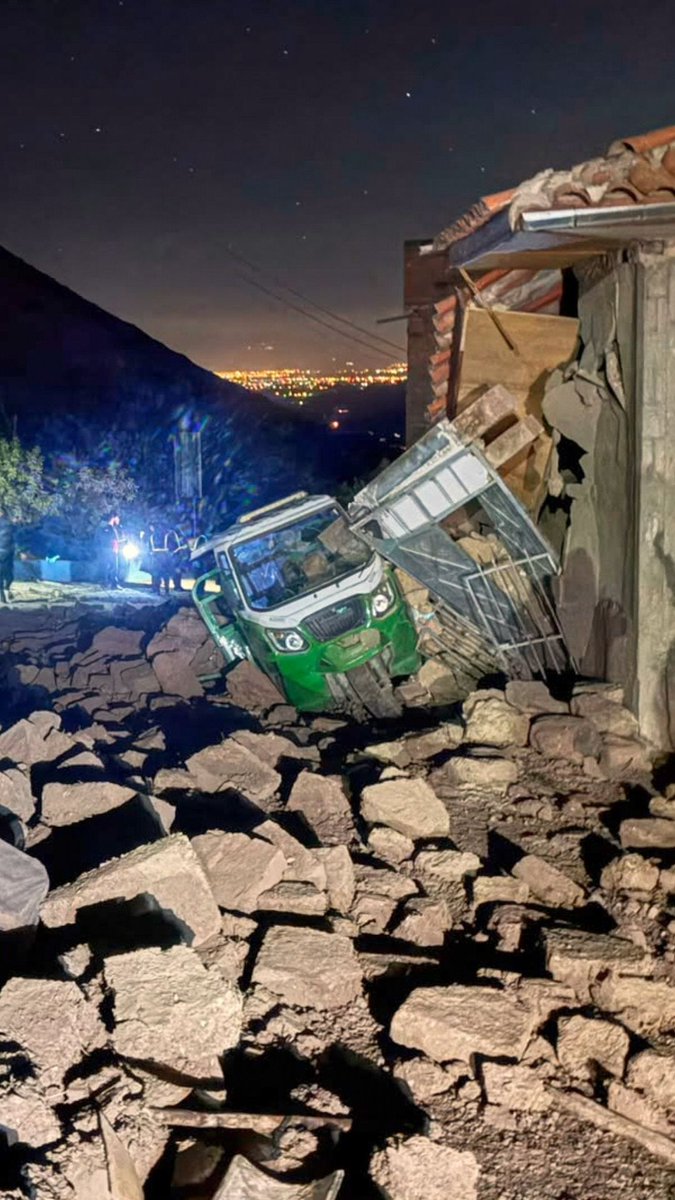 A 5.5 magnitude earthquake shook the Andes region of Peru, killing at least six people, injuring more than 30 and displacing 300, authorities said Sunday.