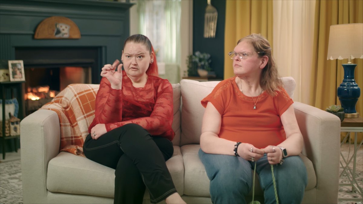 Buckle up, the sisters are coming back! 👏 A new season of #1000lbSisters premieres Tuesday, September 1 on TLC.