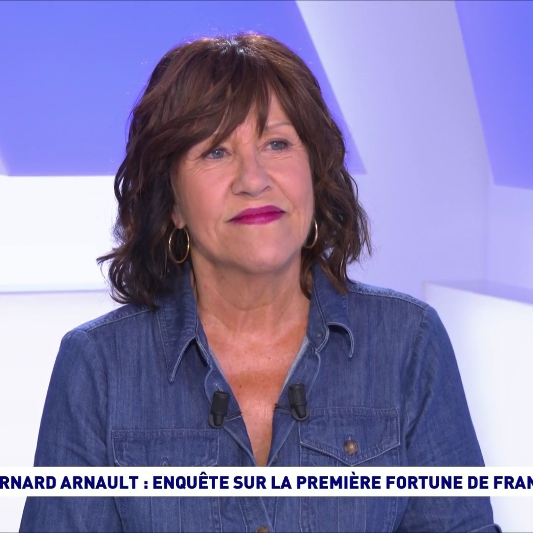 "Dans les bureaux de #BernardArnault, les employés sont tirés à quatre épingles. Il n'y a aucun salarié en surpoids et pas question pour les visiteurs occasionnels de se rendre dans les bureaux de "Monsieur" avec une cravate Hermès. Ses rivaux sont son obsession."Raphaelle Bacqué