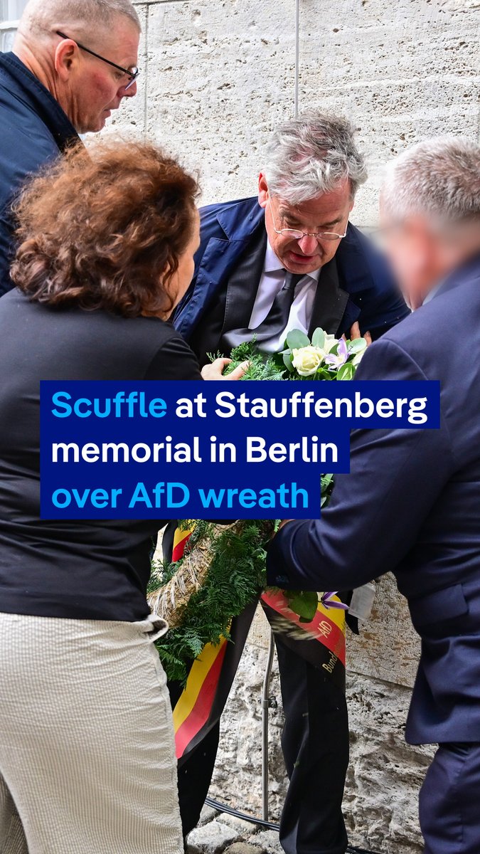 A scuffle broke out during a memorial service marking the assassination attempt on Hitler in Berlin on July 20, 1944. Descendants of Nazi resistance fighters tried to remove a wreath placed there by the AfD parliamentary group.
