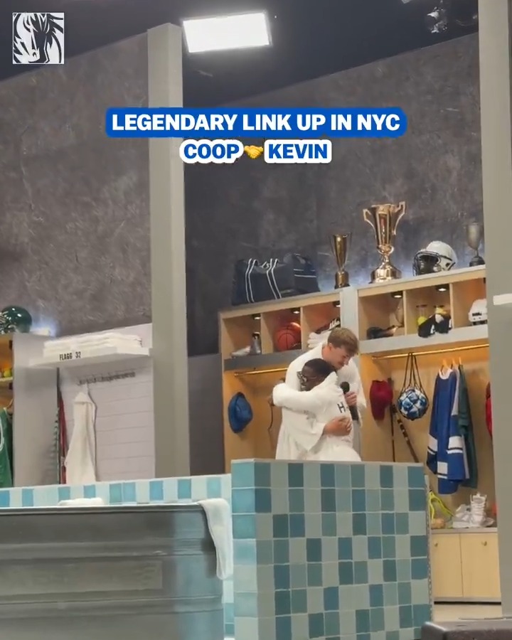 The crossover we didn’t know we needed 😂 Coop joined Kevin Hart live on stage at Fanatics Fest🎙️ #MFFL