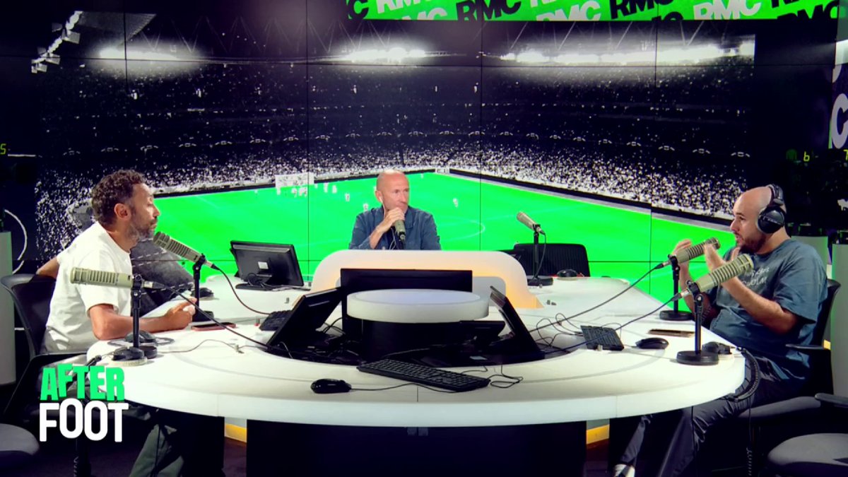 💬🇫🇷 𝚆𝚊𝚕𝚒𝚍 𝙰𝚌𝚑𝚎𝚛𝚌𝚑𝚘𝚞𝚛 : "Il faut parler de la responsabilité des coachs... Les joueurs sont estomaqués de la différence qu'il y a entre le club et la sélection... On a des joueurs intelligents, mais le problème c'est qu'on ne travaille pas assez."