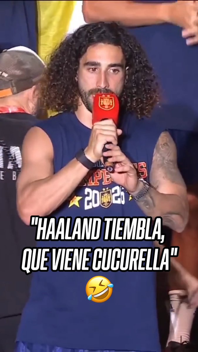No podía faltar esto de Cucurella: 🤣 😂 𝑪𝒖𝒄𝒖, 𝑪𝒖𝒄𝒖𝒓𝒆𝒍𝒍𝒂... 𝑺𝒆 𝒄𝒐𝒎𝒆 𝒖𝒏𝒂 𝒑𝒂𝒆𝒍𝒍𝒂. 𝑪𝒖𝒄𝒖, 𝑪𝒖𝒄𝒖𝒓𝒆𝒍𝒍𝒂... 𝑺𝒆 𝒃𝒆𝒃𝒆 𝒖𝒏𝒂 𝑬𝒔𝒕𝒓𝒆𝒍𝒍𝒂. 𝑯𝒂𝒂𝒍𝒂𝒏𝒅 𝒕𝒊𝒆𝒎𝒃𝒍𝒂... 𝑸𝒖𝒆 𝒗𝒊𝒆𝒏𝒆 𝑪𝒖𝒄𝒖𝒓𝒆𝒍𝒍𝒂. (vía sefutbol)