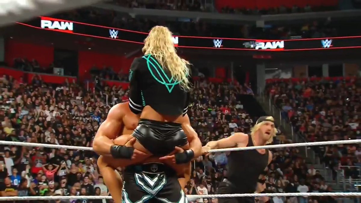 Austin Theory needs to hesitate 😭 #WWERAW